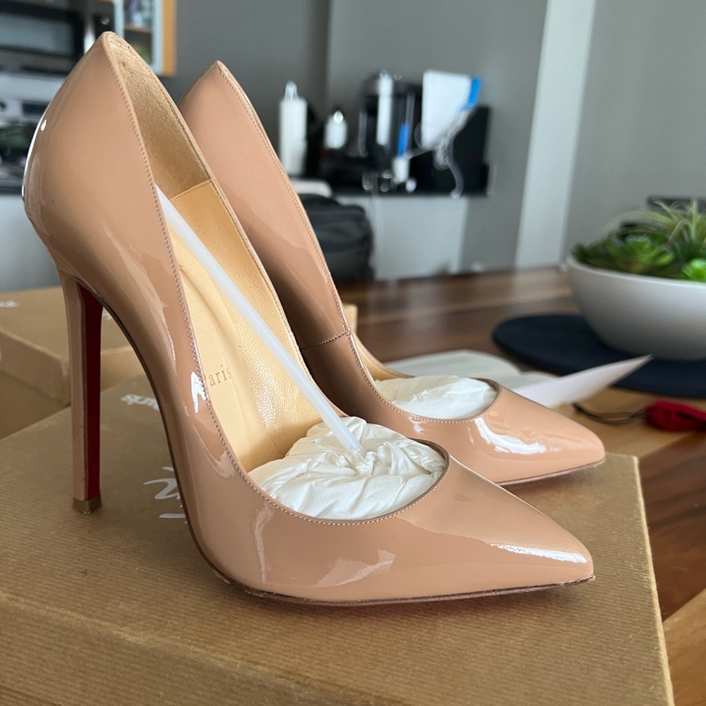 100% Authentic Christian Louboutin Pigalle Patent Nude Size 38